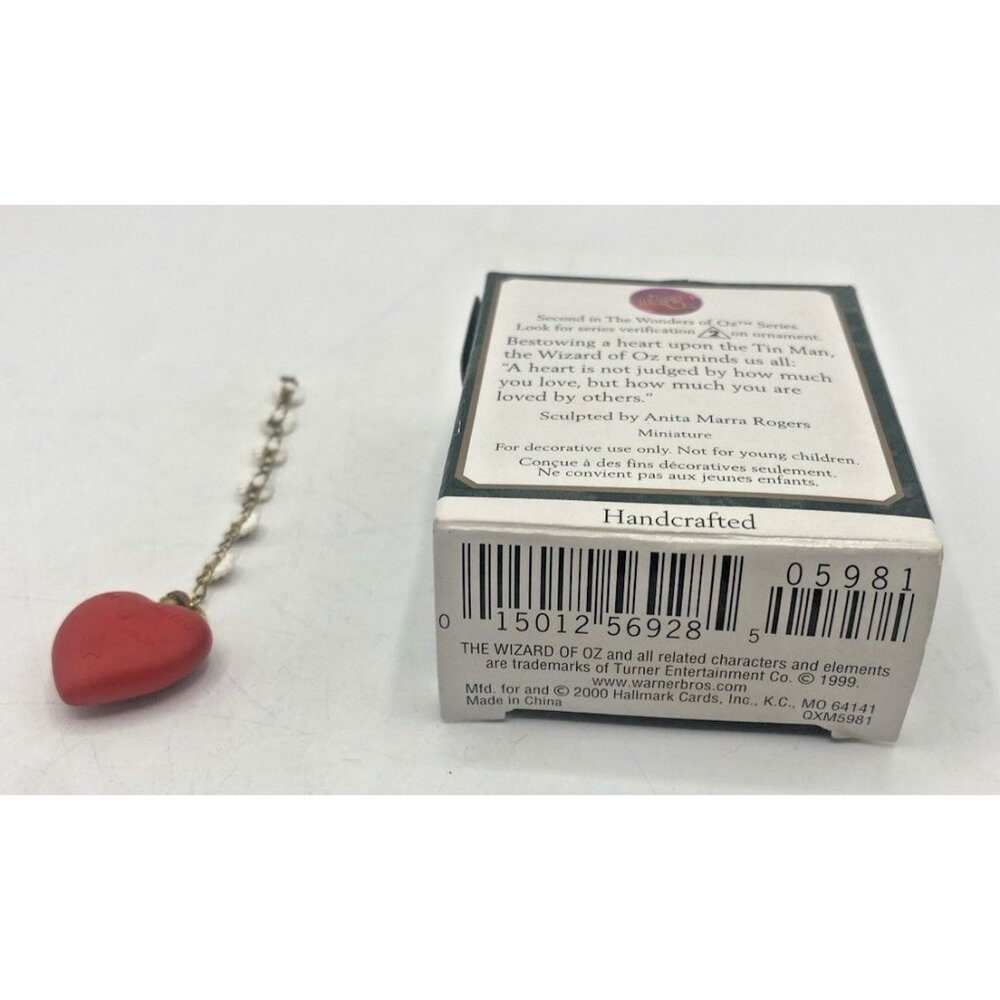 Hallmark Keepsake Miniature Ornament The Tin Man’s Heart The Wonder of Oz 2000 - Picture 3 of 13